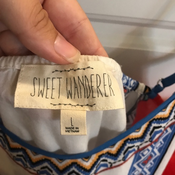 Patterned Adjustable Tank Top - Picture 5 of 5